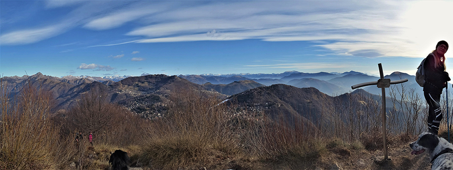Vista panoramica dalla cima del Monte Podona (1227 m)