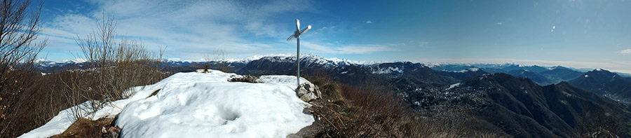 In vetta al Monte Podona (1227 m.)