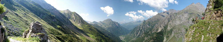 Panoramica dal sentiero 304-305 per il Rifugio Curò