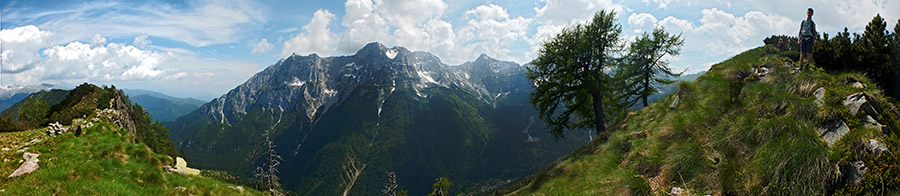 Tra le due cime quotate 1751 - 1733 del Monte Zanetti