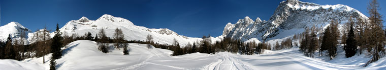 Alta Valzurio ammantata di neve - 15 febbraio 09