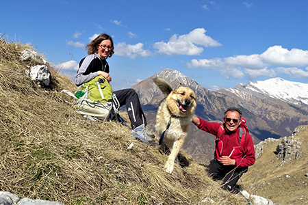 Monte Due Mani (1656 m) con Cima Muschiada (1458 m) dalla Culmine S. Pietro il 20 aprile 2019- FOTOGALLERY 