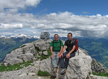 Prima salita in Grignetta (Grigna Meridionale) dal Pian dei Resinelli sul sentiero 7 Cresta Cermenati il 21 giugno 2010 - FOTOGALLERY