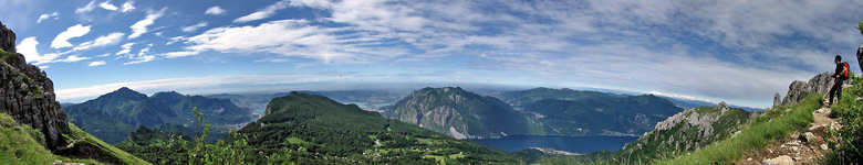 Sul sentiero 8 della Direttissima in Grignetta verso 'Quel ramo del Lago di Como'