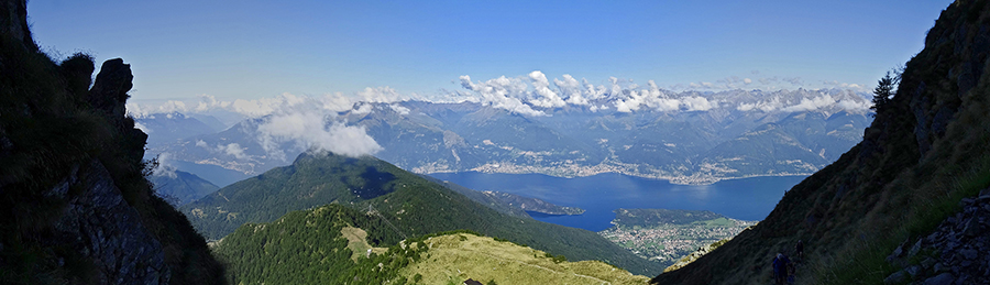 Salendo in Legnone bella vista sull'alto Lago di Como