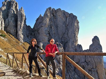 Rifugio Rosalba (1730 m) con Colle Garibaldi (1824 m) in autunnale ad anello il 28 ottobre 2020 - FOTOGALLERY