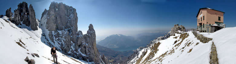 Dal Rifugio Rosalba verso il Lago di Lecco