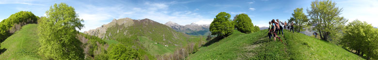Sul sentiero 32 per Bocchetta di Desio e Monte Due Mani