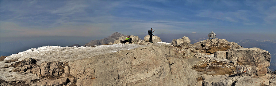 In vetta alla Grignetta (2177 m)