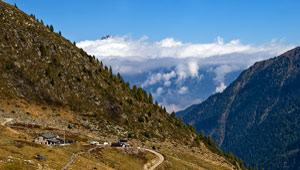 Il Rif. Dordona (1953 m.) in Val Madre