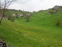 Da Lonno salita alle cime del Monte Podona e passaggio a Salmezza il 1° maggio 08 - FOTOGALLERY