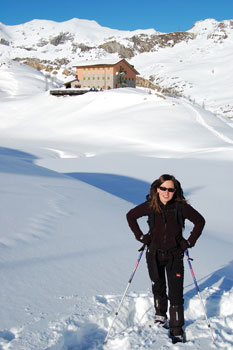 Salita con ciaspole da Carona al Rifugio Calvi in un mare di neve (11 gennaio 09) - FOTOGALLERY