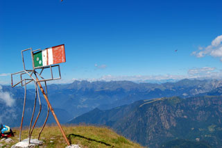 Martedì 5 agosto 2008 festeggio il compleanno con una bella camminata in Menna (2300 m) - FOTOGALLERY