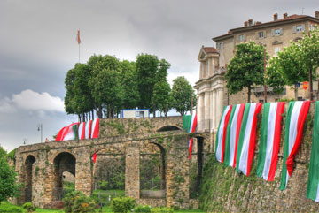 83^ ADUNATA NAZIONALE ALPINI A BERGAMO 7-8-9 maggio 2010 - FOTOGALLERY