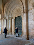 Abbazia di Casamari: splendido portale del 1200 della chiesa - foto Armando Lombardi