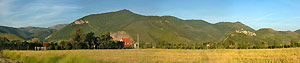 Campo di grano della campagnadi Sermoneta (LT) - foto Armando Lombardiale verso il Circeo - foto Armando Lombardi