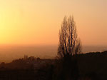 Tramonto con foschia sulla pianura pontina - foto Armando Lombardi