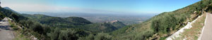 Panoramica da contrada Casali a Valle dell�Orso...al centro Sermoneta (LT) - foto Armando Lombardi