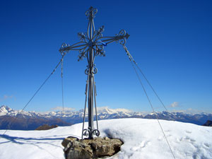 Prima neve sul Corno Stella (2620 m)