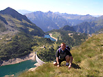 Dal Farno vista sui Laghi Gemelli - foto Claudio Pezzoli