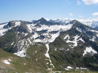 Da S. Simone-Baita del Camoscio salita al Passo di Tartano e a Cima Lemma il 30 maggio 2009 - FOTOGALLERY