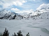Salita faticosa su neve rammollita da Carona al Lago Casere sabato 24 aprile 2010 - FOTOGALLERY