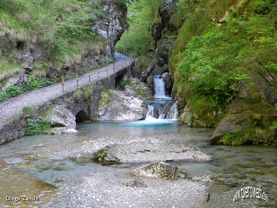 3-cascate.jpg