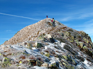 Concatenamento MONTE VALEGINO (mt.2415) E MONTE ARETE (mt.2227) domenica 4 dic. 2011 - FOTOGALLERY