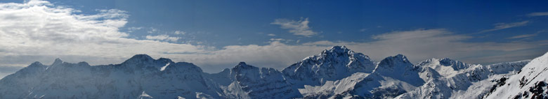 Panoramica dalla Corna Rossa al Pizzo Salina verso l'Arera