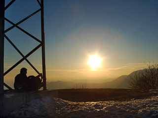 Sul Canto Alto con i colori del tramonto e con un incontro inaspettato l'8 marzo 09 - FOTOGALLERY