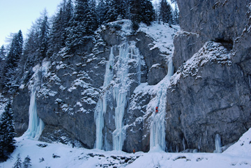 Valleve, le cascate di ghiaccio della Val Rotta (18 dicembre 2010) - FOTOGALLERY