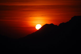 Salita pomeridiana in Canto Alto dal Pisgiù di Sorisole per ammirare uno spettacolare tramonto il 21 maggio 09 - FOTOGALLERY