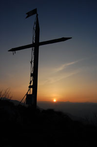 Alba alla Corna Lunga, passaggio alla Malga Lunga, alla Madonna della Torre di Sovere - FOTOGALLERY