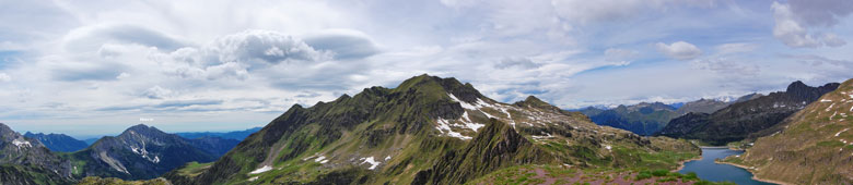 Panorama dalla Cima Giovanni Paolo II
