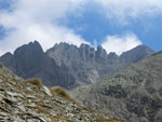 Dal passo di Scaletta da sin. punta Scais 3039 m. e pizzo Redorta 3038 m. - foto Fulvio Sonzogni sett 07