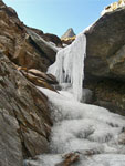 Cascata di ghiaccio ai piedi del Redorta - foto Fulvio Sonzogni 22 ottobre 07