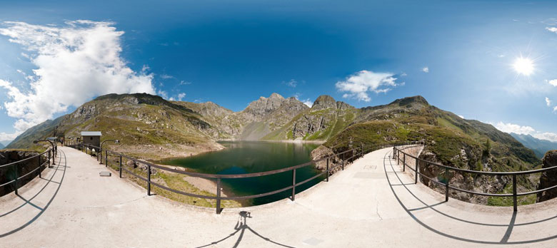 Panoramica a 360° immersiva al Lago del Diavolo (agosto 2010)