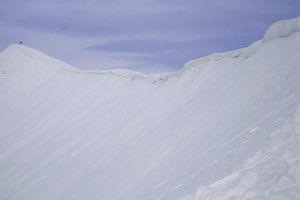 Cresta Grema con cornici di neve