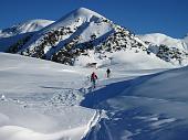 Scialpinistica da Quindicina di Pizzino al Rif. Gherardi, Bocchetta di Regadur in cresta e Monti Aralalta e Baciamorti