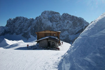 Scialpinistica da Colere allo Chalet dell'aquila (2200 m.) sabato 23 gennaio 2010 -  FOTOGALLERY