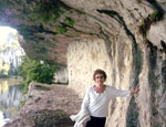 Eliane Bedolis sul passaggio accanto al fiume Lot - foto Jean Bedolis