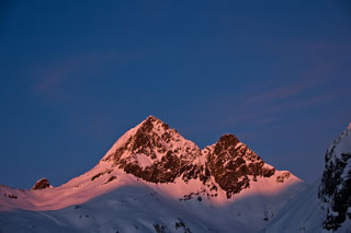 Salita con ciaspole da Carona al Rifugio Calvi con tanta neve (4 gennaio 2009)  - FOTOGALLERY