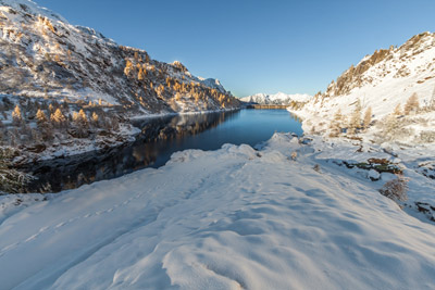 Carona - Rifugio Calvi...alba sulla prima neve tra i colori autunnali - 16 ottobre 2012  - FOTOGALLERY