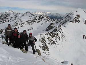 Salita con ciaspole ai monti Arete (2227 m) e Valegino (2415 m) partendo poco sotto S. Simone (17 genn 09) - FOTOGALLERY