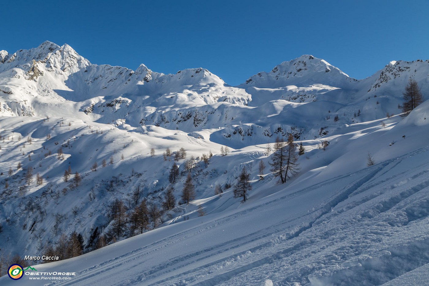 valegino-76.JPG