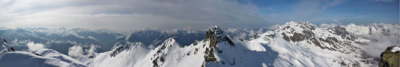 Dal Ponteraniva vista sulle Orobie dal Poris al Legnone