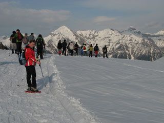 Ciaspolata ai Piani dell'Avaro sabato 4 aprile - Salita veloce in Canto Alto il pomeriggio di domenica 5 aprile 09 - FOTOGALLERY