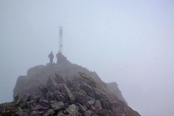 Spettacolare camminata  sul Pizzo del Becco ed oltre, scendendo poi di vetta in vetta alle Baite di Mezzeno il 12 giugno 2010  - FOTOGALLERY