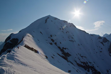 Salita di Marco e Sergio con tanta neve dalla Madonna delle nevi al Monte Cavallo dalla Val Terzera l'11 aprile 2010 - FOTOGALLERY