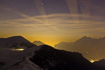 Notturna al Monte Chiavello il 17 marzo 2011 - FOTOGALLERY